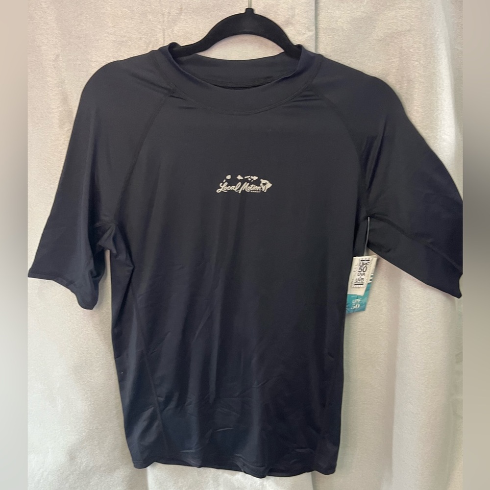 Local Motion Men's Rashguard L NWT